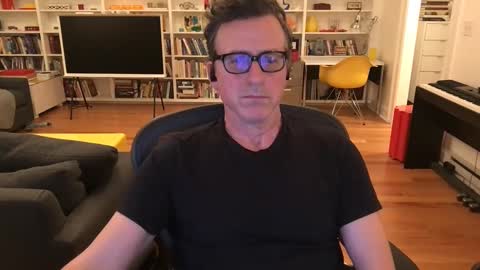 Snapshot of skyline3371 chatting on 09-18-25, 03:41 Skyline3371 online show from 09-18-25, 03:41