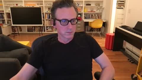 Snapshot of skyline3371 chatting on 10-05-25, 04:33 Skyline3371 online show from 10-05-25, 04:33