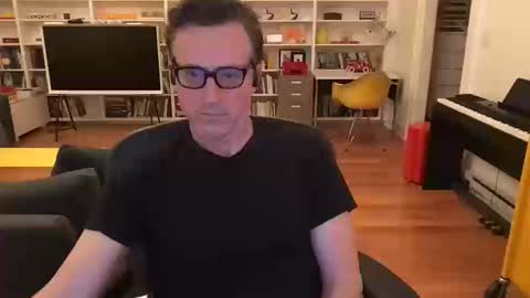 Snapshot of skyline3371 chatting on 10-14-25, 05:30 Skyline3371 online show from 10-14-25, 05:30