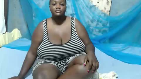 Snapshot of skylla07 chatting on 05-18-26, 05:02 sheliah online show from 05-18-26, 05:02