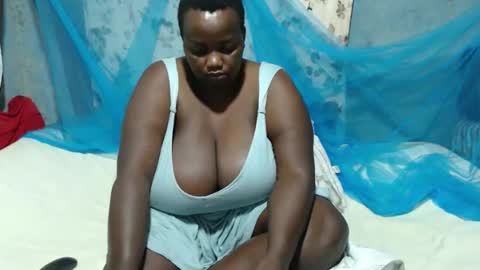 Snapshot of skylla07 chatting on 06-02-26, 07:32 sheliah online show from 06-02-26, 07:32