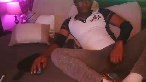 Snapshot of skyonetoo3 chatting on 11-03-25, 04:14 skyonetoo3 online show from 11-03-25, 04:14