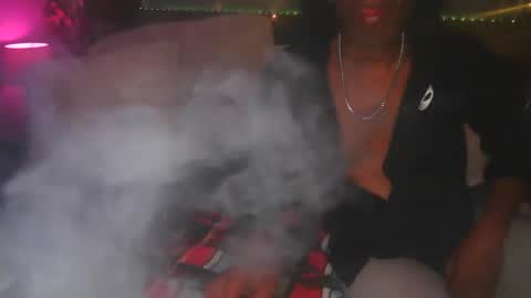 Snapshot of skyonetoo3 chatting on 11-25-25, 10:10 skyonetoo3 online show from 11-25-25, 10:10