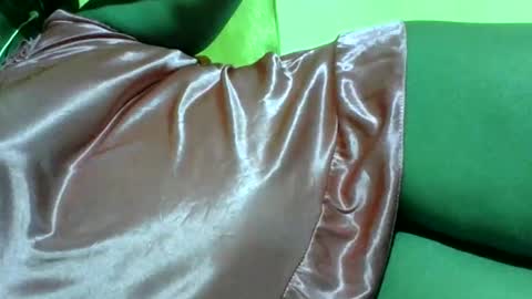 skyra1 online show from 01-10-25, 02:25