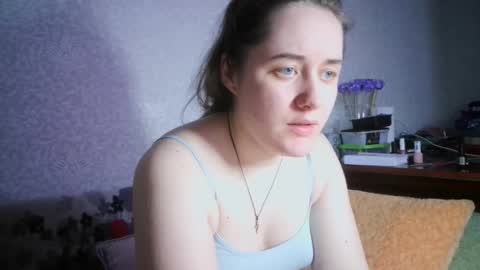 skyressie333 online show from 02-19-25, 06:21