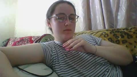 skyressie333 online show from 05-01-26, 06:45