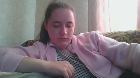 skyressie333 online show from 05-11-26, 06:30