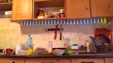 Sky online show from 01-30-25, 02:04