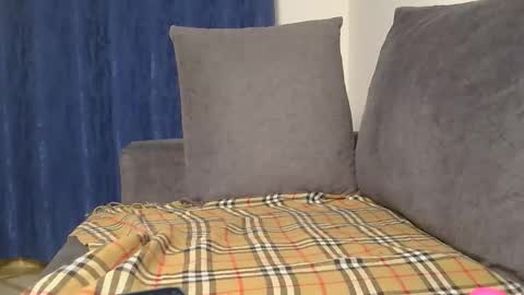 Snapshot of skyy_brown chatting on 11-30-25, 08:02 Bella online show from 11-30-25, 08:02