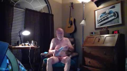 Snapshot of sladeisnaked chatting on 02-12-26, 09:48 sladeisnaked online show from 02-12-26, 09:48