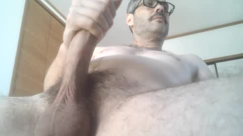 Snapshot of slambo001 chatting on 07-24-26, 11:36 slambo001 online show from 07-24-26, 11:36