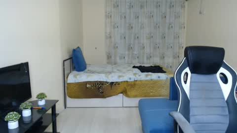 Snapshot of slavaxxx777 chatting on 05-27-26, 07:55 Slava GAY. PVT OPEN. online show from 05-27-26, 07:55