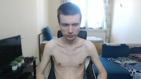 Snapshot of slavaxxx777 chatting on 06-25-26, 05:45 Slava GAY. PVT OPEN. online show from 06-25-26, 05:45