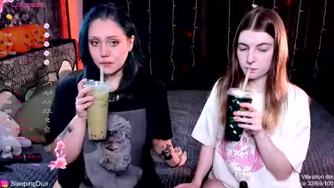 Hi We are Iva and Angela Nice to meet u 3 online show from 10-27-25, 11:36