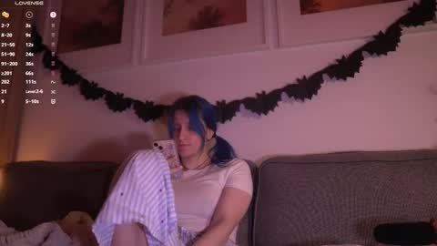 Sonya online show from 10-12-25, 07:13