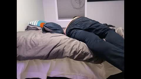 sleepwithyou online show from 02-28-25, 06:10