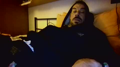 Snapshot of slevin1983 chatting on 02-03-26, 11:04 slevin online show from 02-03-26, 11:04