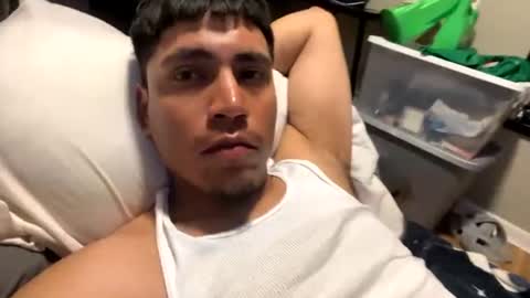 Snapshot of slickbadboy chatting on 06-20-26, 05:21 slickbadboy online show from 06-20-26, 05:21