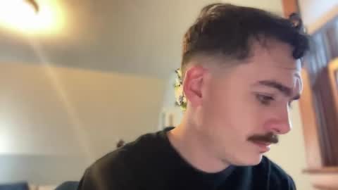 Snapshot of slickmass chatting on 02-18-25, 10:14 SlickMass online show from 02-18-25, 10:14