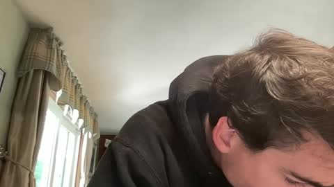 Snapshot of slickmass chatting on 09-16-25, 05:58 SlickMass online show from 09-16-25, 05:58