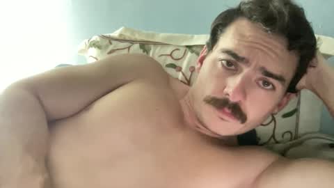 Snapshot of slickmass chatting on 09-27-25, 01:54 SlickMass online show from 09-27-25, 01:54