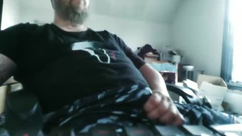Snapshot of slickwill2391 chatting on 04-02-26, 05:32 slickwill2391 online show from 04-02-26, 05:32