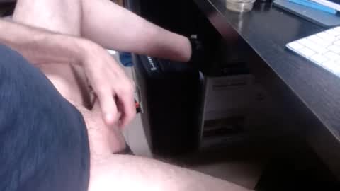 Snapshot of sliderguy699 chatting on 02-26-26, 11:20 sliderguy699 online show from 02-26-26, 11:20