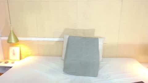 slim_chocobar18 online show from 12-20-24, 01:54