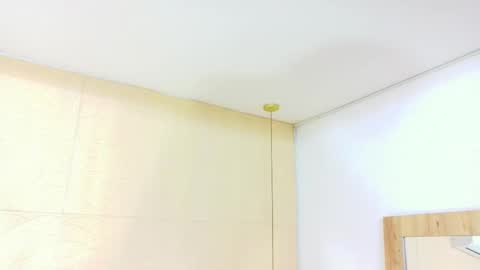 slim_chocobar18 online show from 11-10-25, 01:43