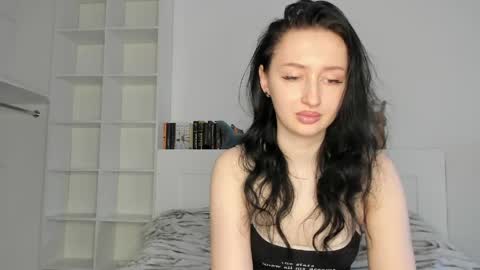 Eva online show from 05-17-26, 09:06