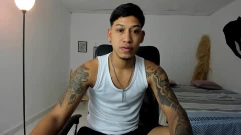 slim_master12 online show from 03-22-26, 12:30