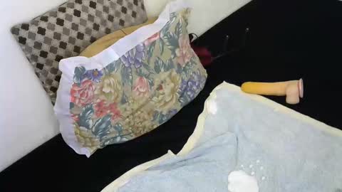 slim_me online show from 04-23-26, 07:20