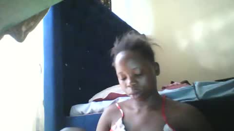 slim_petite_ebony online show from 05-13-26, 05:05