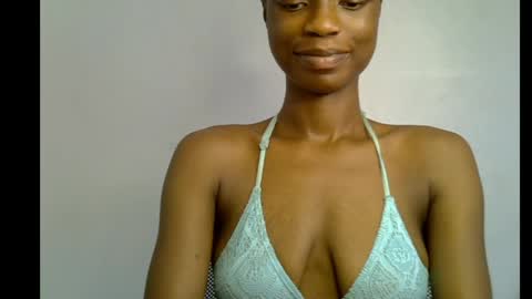 Snapshot of slim_petitqueen chatting on 05-07-26, 09:14 Alice online show from 05-07-26, 09:14