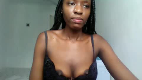 slimandthick1 online show from 04-23-26, 07:09