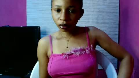 Snapshot of slimass31 chatting on 06-11-26, 05:11 slimass31 online show from 06-11-26, 05:11