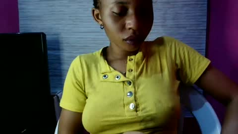 Snapshot of slimass31 chatting on 06-17-26, 10:43 slimass31 online show from 06-17-26, 10:43