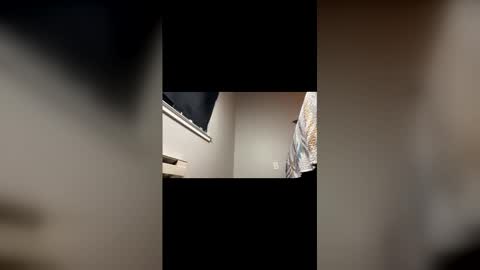 Slim Dunkin Nani online show from 12-21-25, 12:29