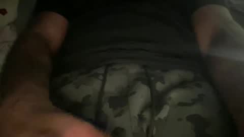 Snapshot of slimeasaurus chatting on 10-19-25, 04:29 Daddy online show from 10-19-25, 04:29