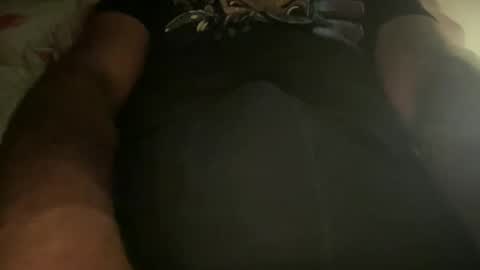 Snapshot of slimeasaurus chatting on 10-28-25, 06:43 Daddy online show from 10-28-25, 06:43