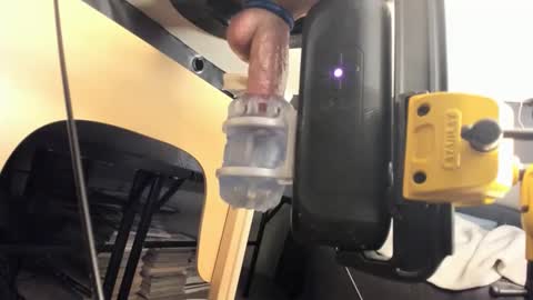 Slimguerrilla online show from 04-24-26, 01:41