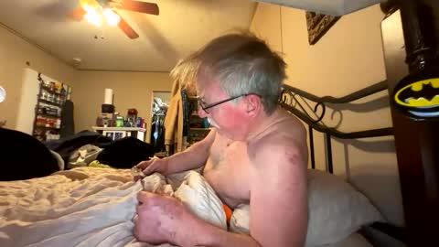 slimjim061560 online show from 02-16-26, 05:03