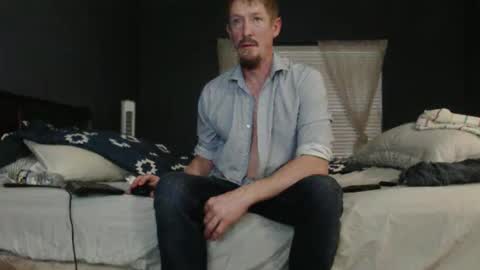 Snapshot of slimjp chatting on 05-11-26, 12:27 slimjp online show from 05-11-26, 12:27