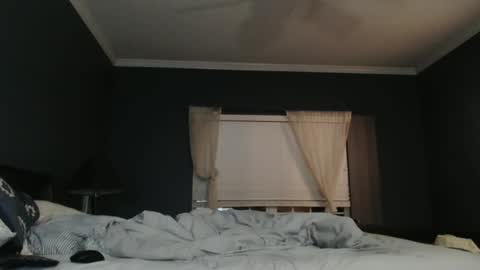 Snapshot of slimjp chatting on 05-18-26, 02:07 slimjp online show from 05-18-26, 02:07