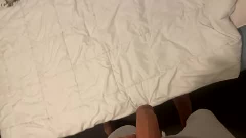 Snapshot of slimlord90 chatting on 12-24-24, 02:01 slimlord90 online show from 12-24-24, 02:01