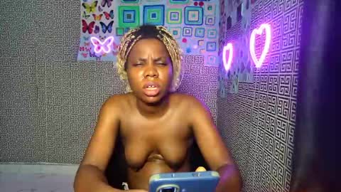 Snapshot of slimzyxdoll chatting on 07-21-26, 01:52 slimzyxdoll online show from 07-21-26, 01:52