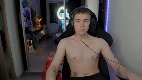Mila online show from 12-03-24, 11:33