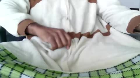 slipperyballs900 online show from 02-01-26, 05:33