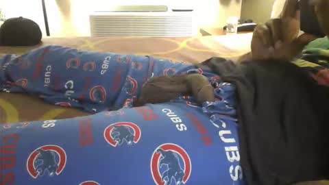 slipperyballs900 online show from 04-04-26, 06:49