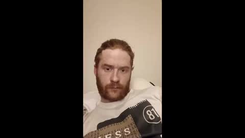 Snapshot of slomoblendz chatting on 01-08-26, 01:46 slomoblendz online show from 01-08-26, 01:46